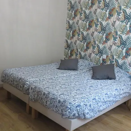 בית נופש Chez Irene *