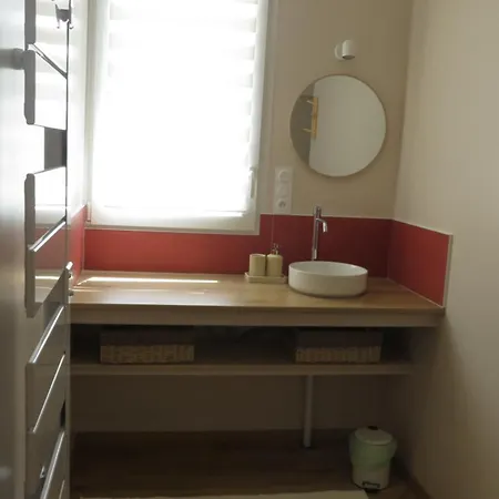בית נופש Chez Irene *