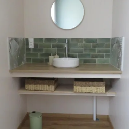 בית נופש Chez Irene *